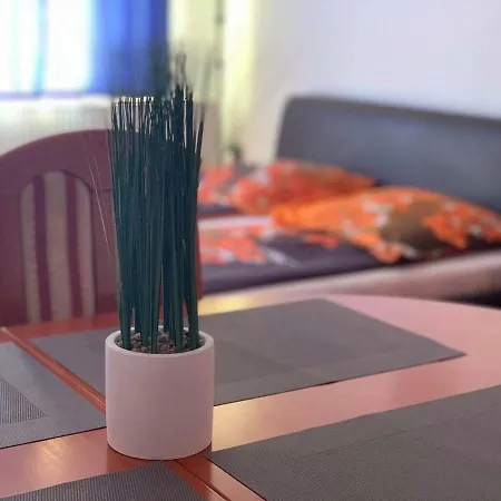 Oneplus Apartman Apartment