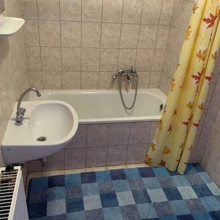 Apartment Oneplus Apartman *